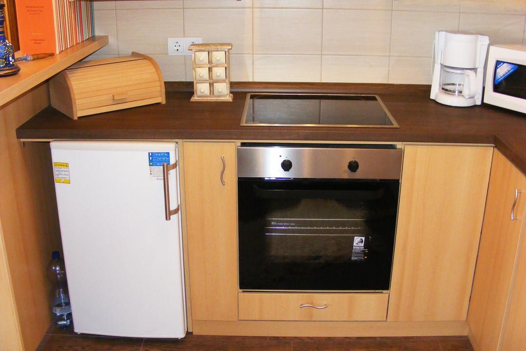 Szerencsecsillag Vendeghaz Hotel Kiskoros Bagian luar foto